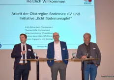Andreas Ganaal, Erich Röhrenbach und Thomas Heilig präsentieren das Projekt "Echt Bodenseeapfel"